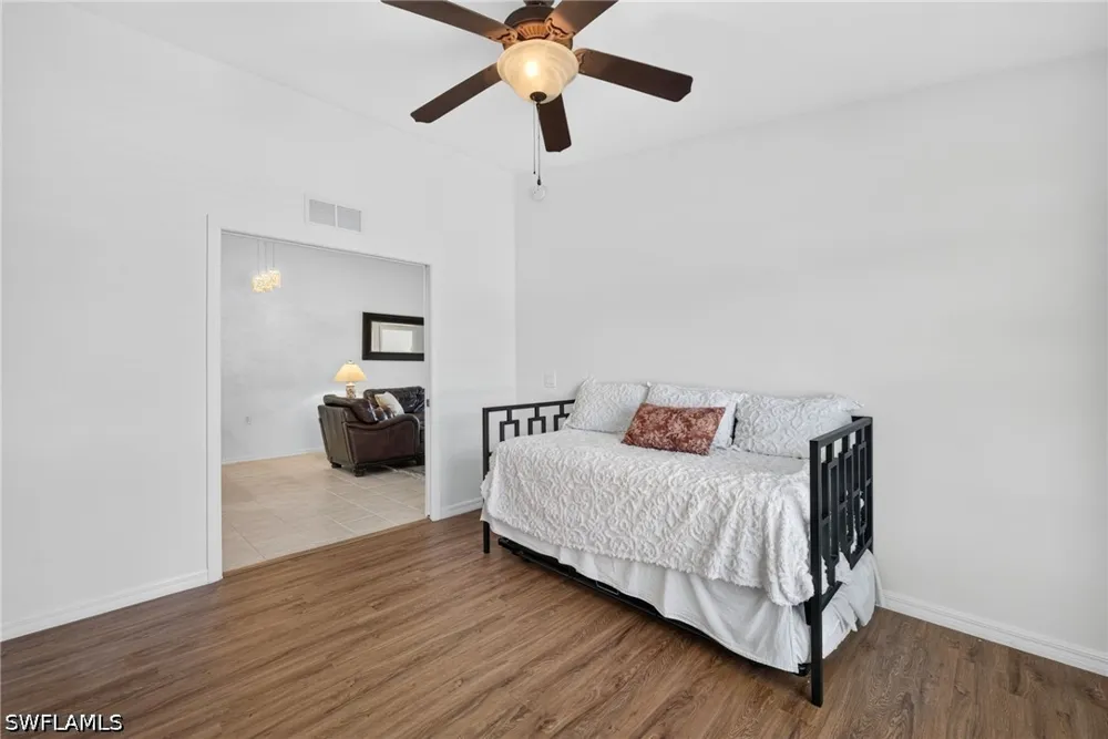 Cypress Trace Circle #204 Naples, FL 34119