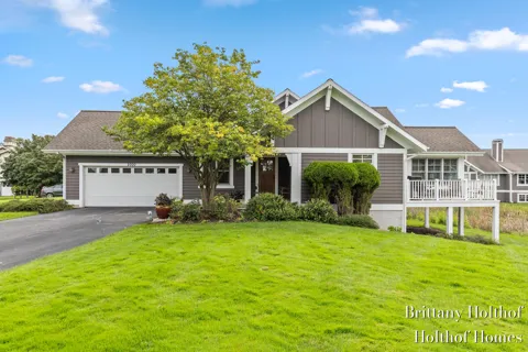 2000 Talamore Court SE
