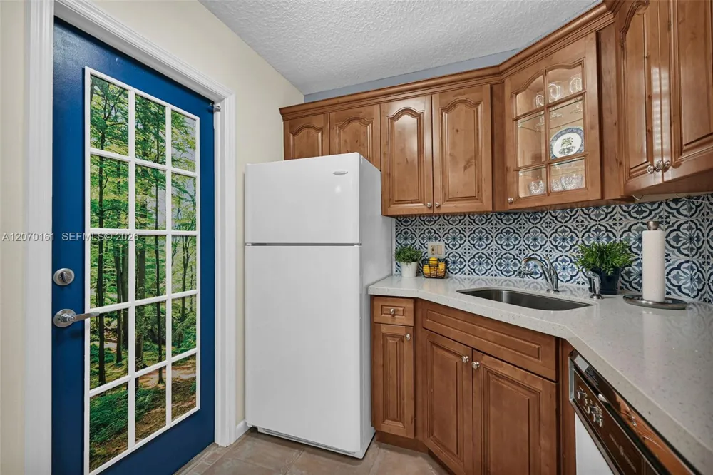1920 NE 1st Ter #109H Wilton Manors, FL 33305