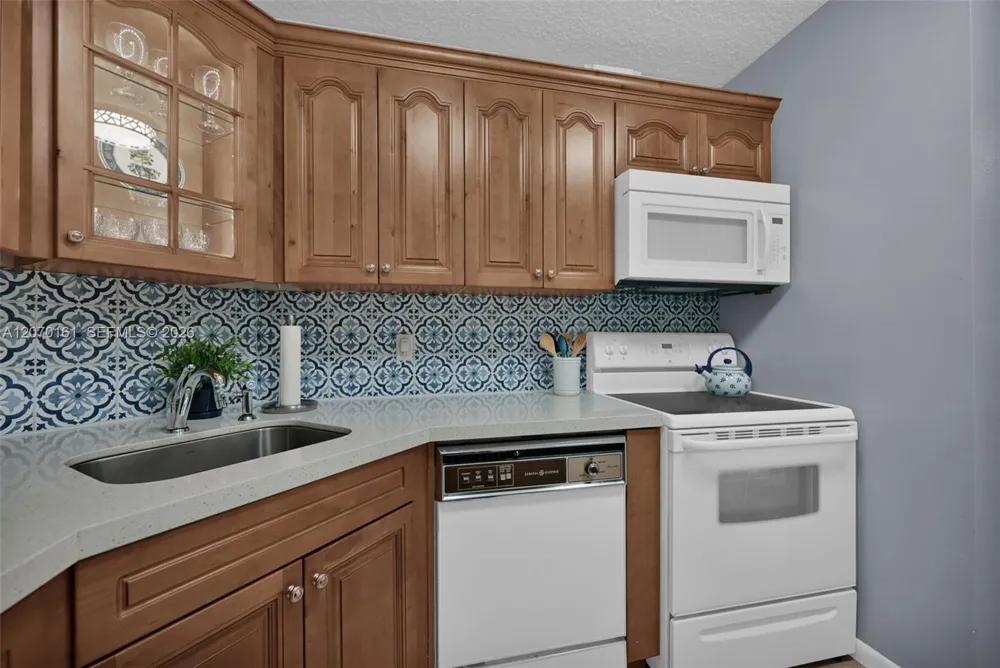 1920 NE 1st Ter #109H Wilton Manors, FL 33305