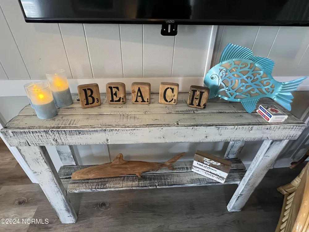6018 6th Street Surf City, NC 28445