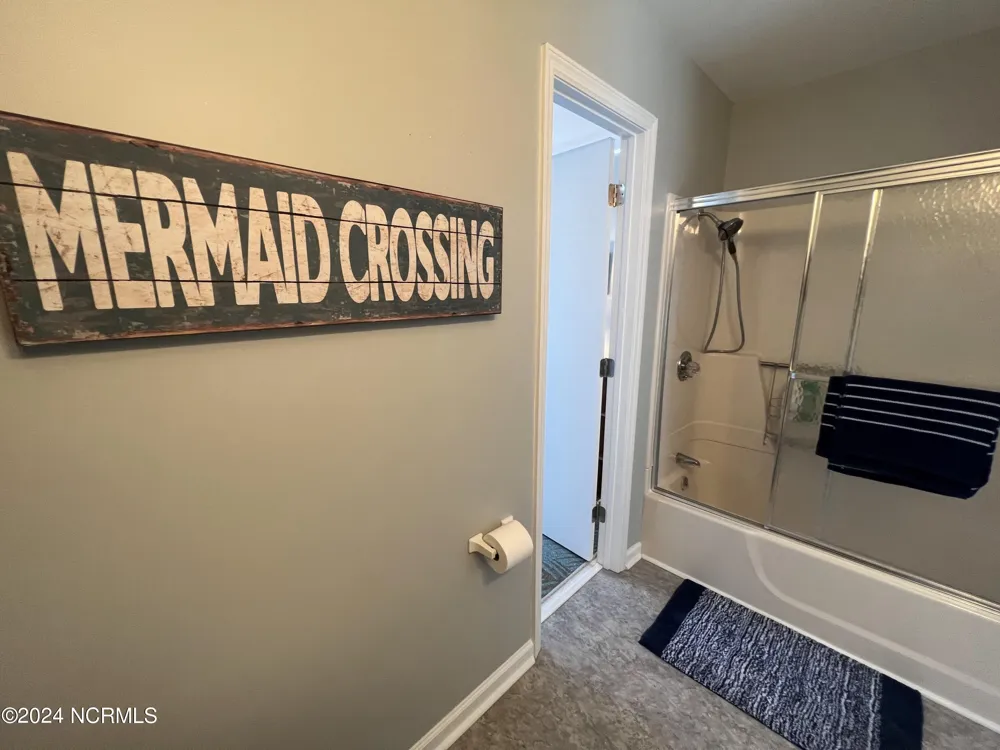 6018 6th Street Surf City, NC 28445