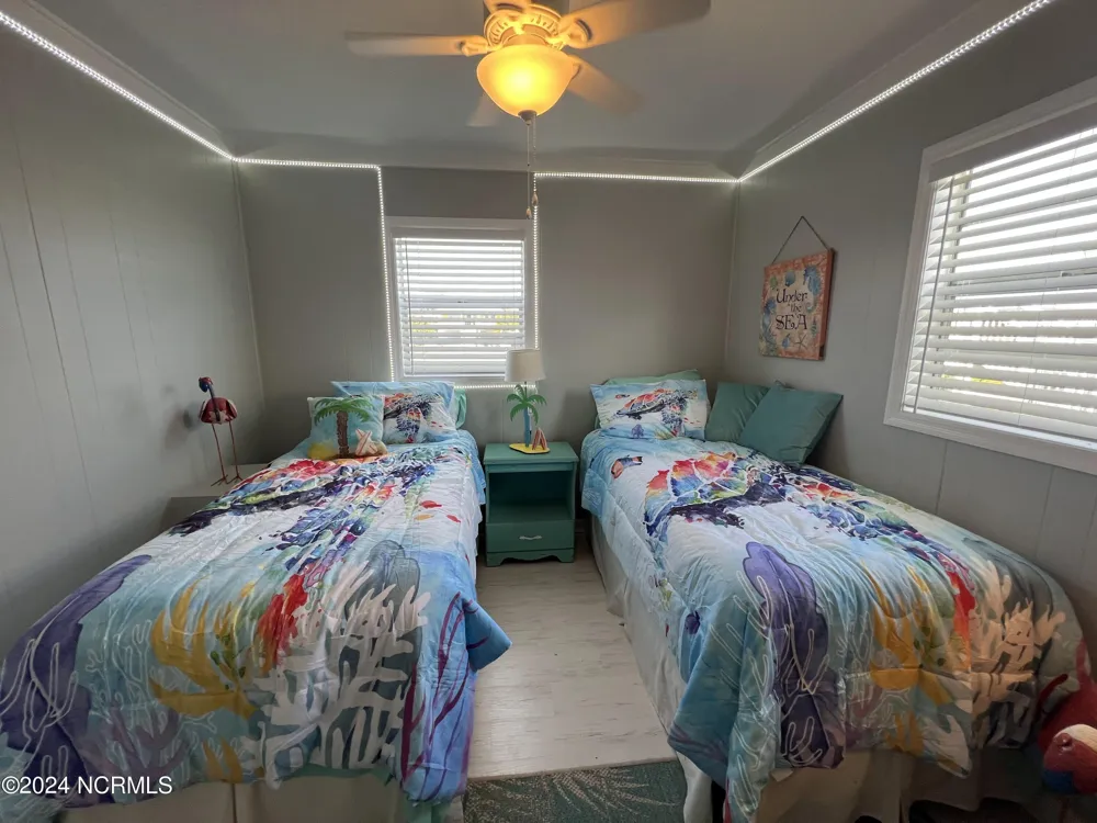 6018 6th Street Surf City, NC 28445