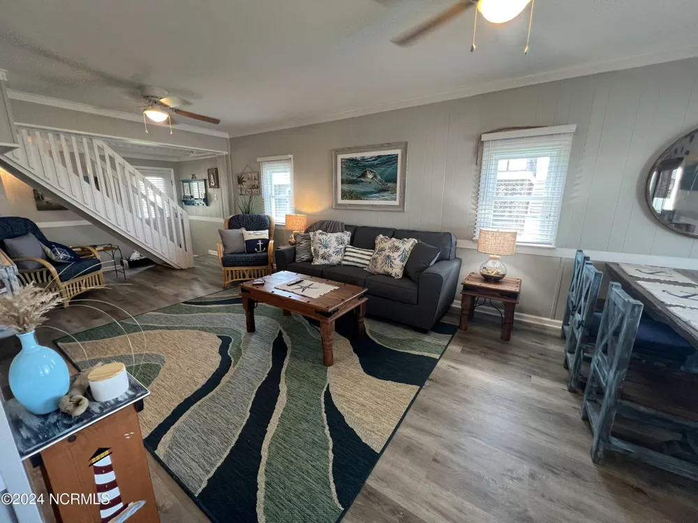 6018 6th Street Surf City, NC 28445