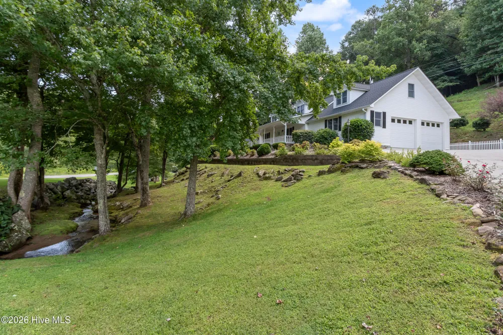 21 Grand Ridge Murphy, NC 28906