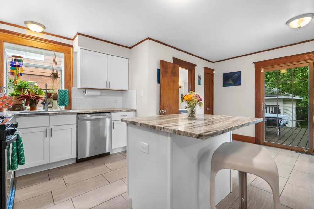 3325 Clark Street Wayne, MI 48184