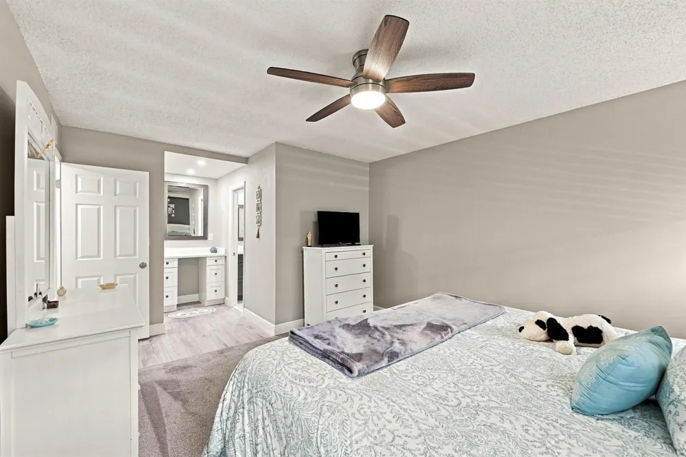 4629 POINCIANA STREET #304 Lauderdale By The Sea, FL 33308