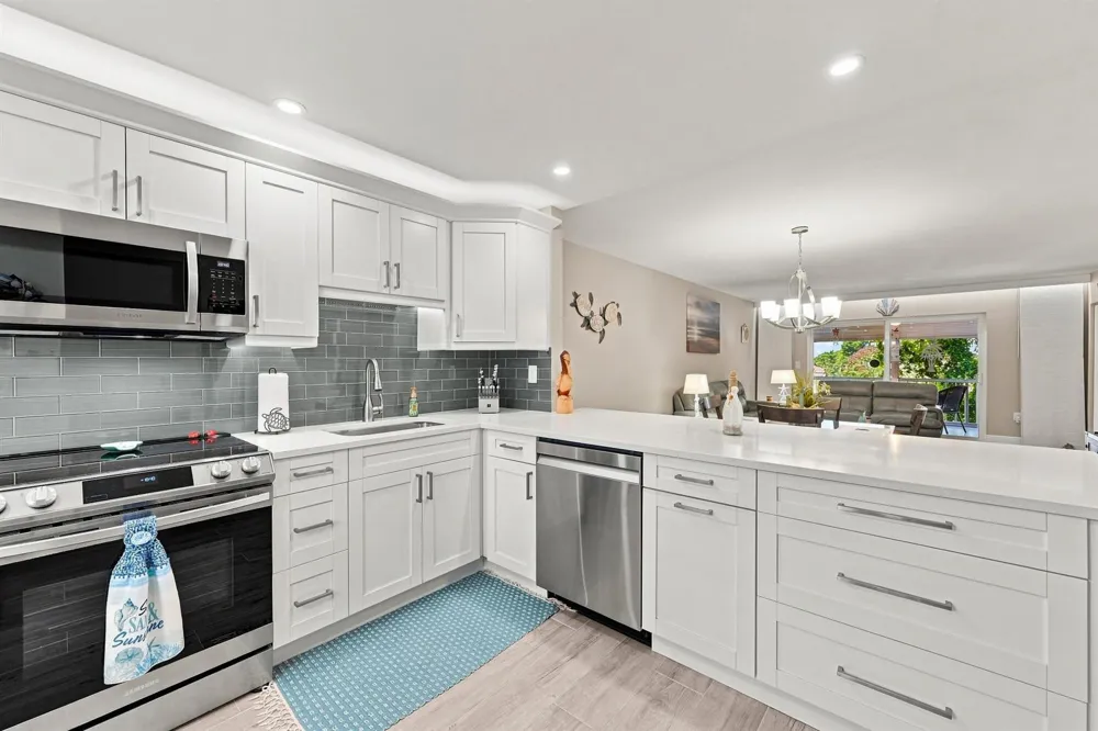 4629 POINCIANA STREET #304 Lauderdale By The Sea, FL 33308