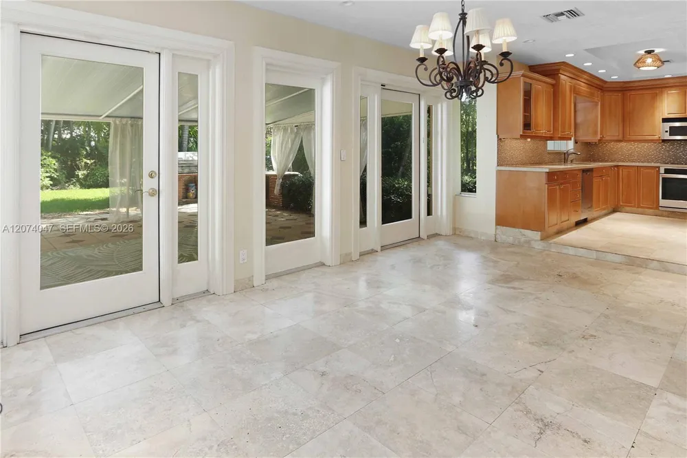 1030 Polk St Hollywood, FL 33019