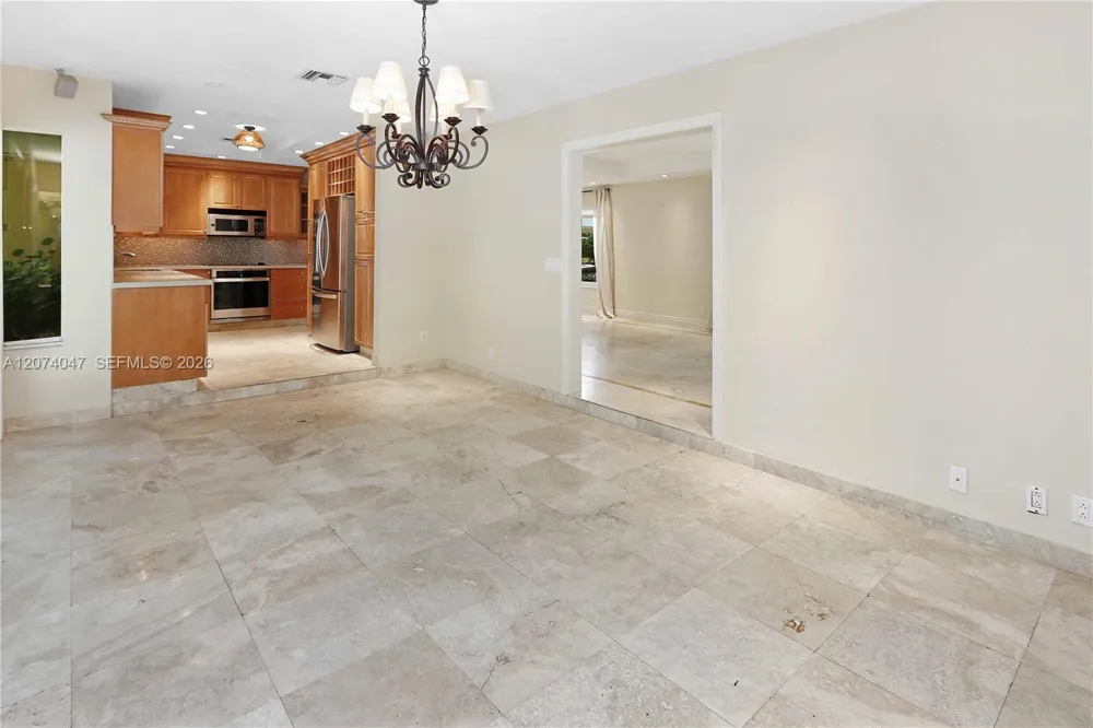 1030 Polk St Hollywood, FL 33019