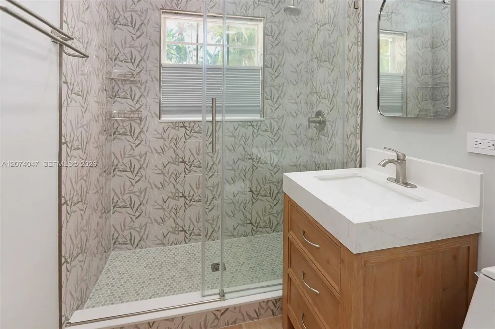 1030 Polk St Hollywood, FL 33019