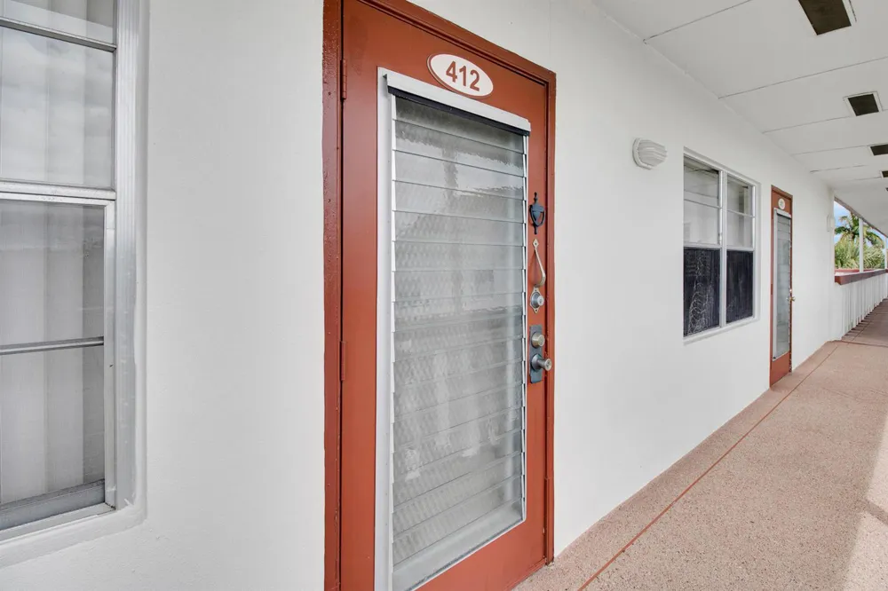 412 BRIGHTON J Boca Raton, FL 33434