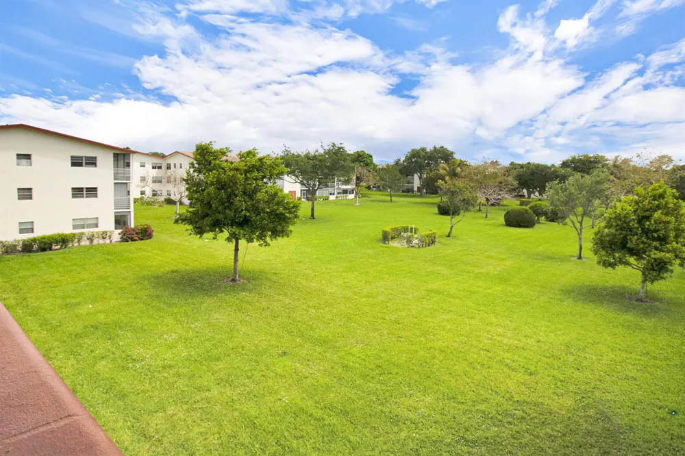 412 BRIGHTON J Boca Raton, FL 33434