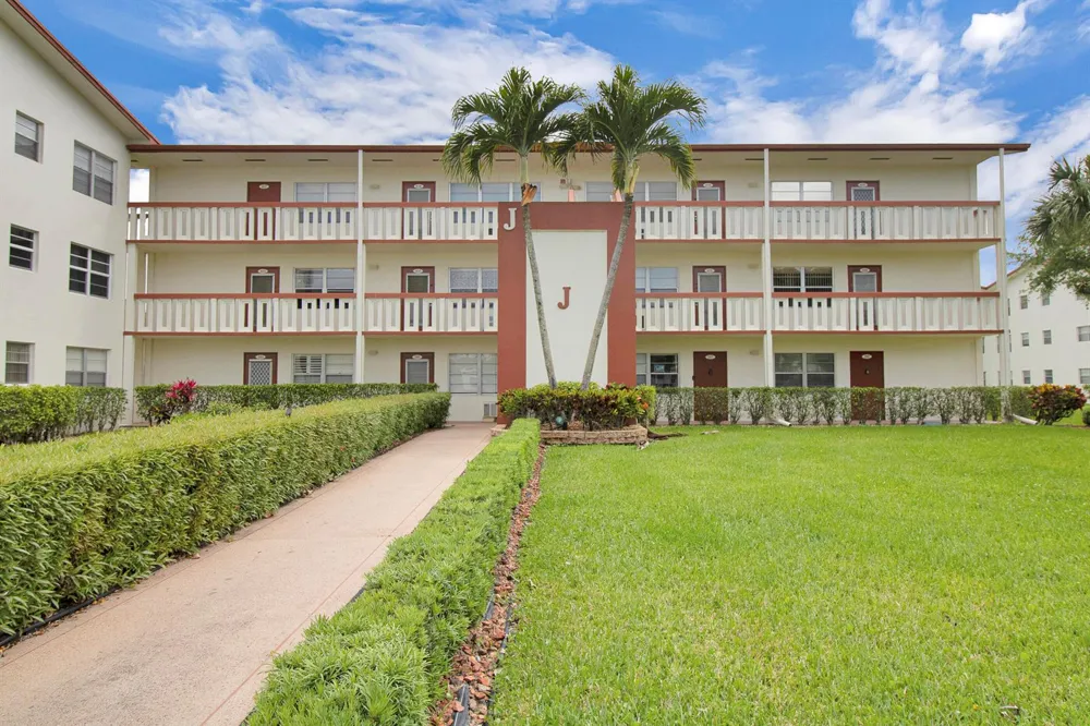 412 BRIGHTON J Boca Raton, FL 33434