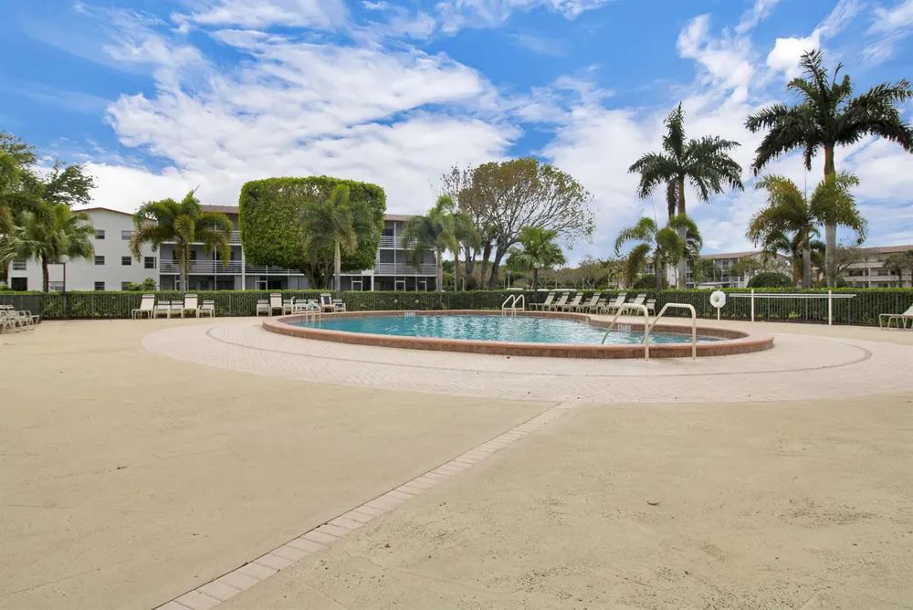 412 BRIGHTON J Boca Raton, FL 33434