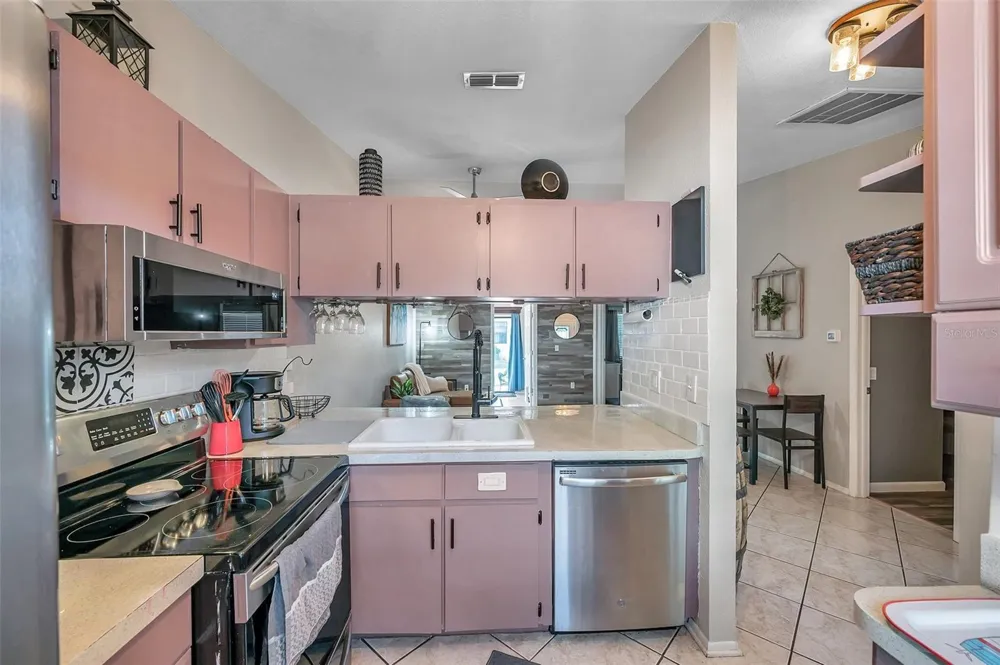 6421 DREXEL DRIVE #4 Port Richey, FL 34668
