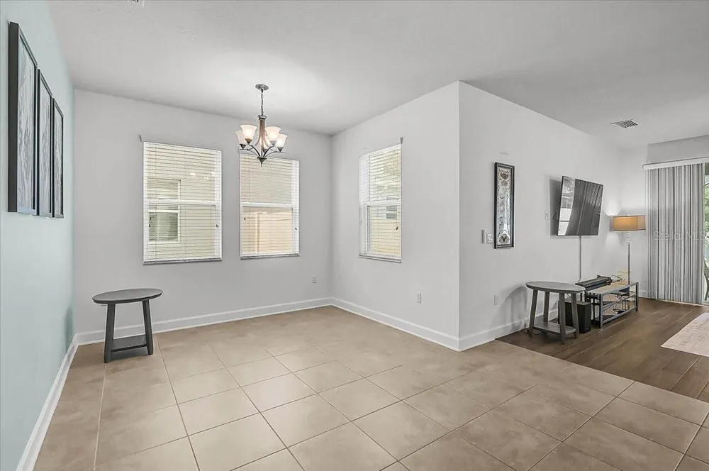 7536 AGUILA DRIVE Sarasota, FL 34240