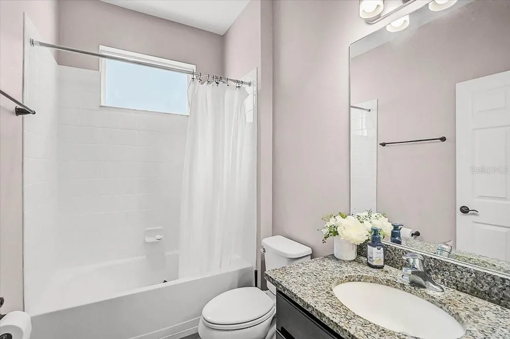 7536 AGUILA DRIVE Sarasota, FL 34240