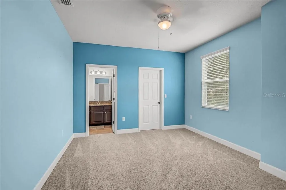 7536 AGUILA DRIVE Sarasota, FL 34240