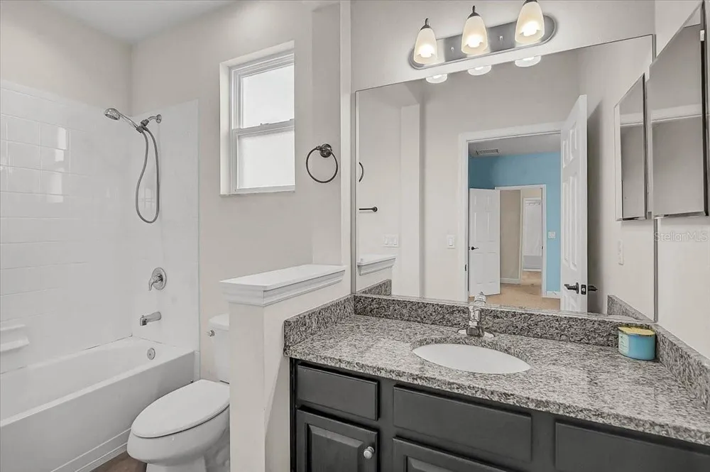 7536 AGUILA DRIVE Sarasota, FL 34240