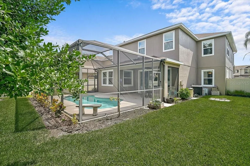 7536 AGUILA DRIVE Sarasota, FL 34240