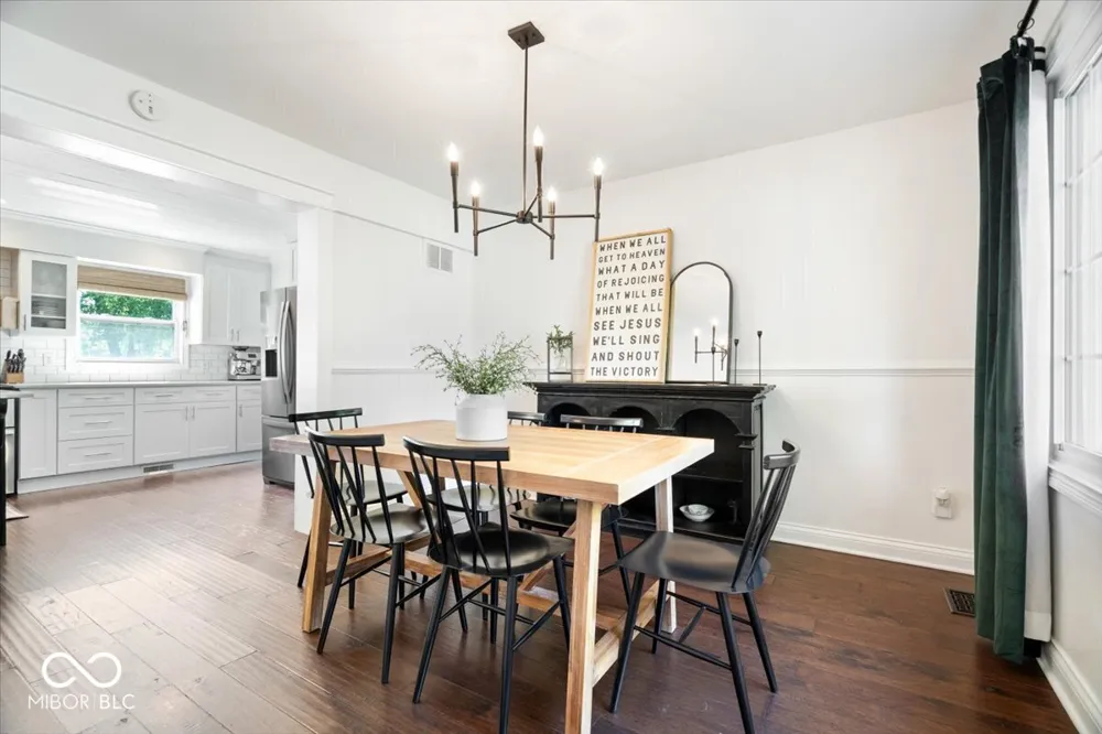 570 S Harbour Noblesville, IN 46062