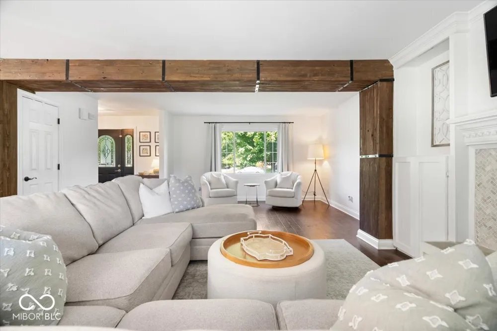 570 S Harbour Noblesville, IN 46062