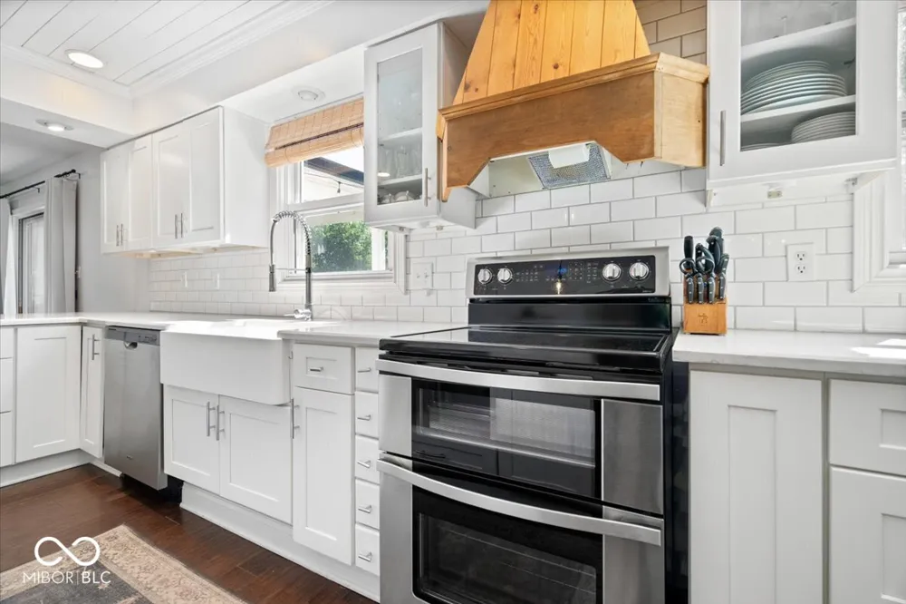 570 S Harbour Noblesville, IN 46062