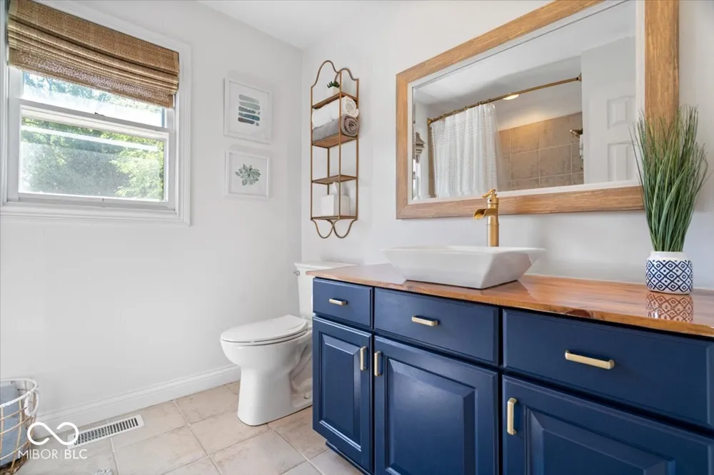 570 S Harbour Noblesville, IN 46062