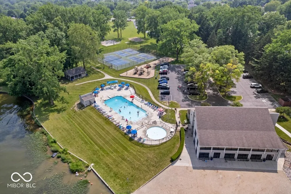 570 S Harbour Noblesville, IN 46062