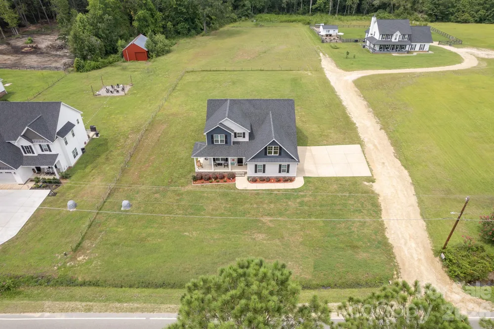1205 Palestine Road Linden, NC 28356