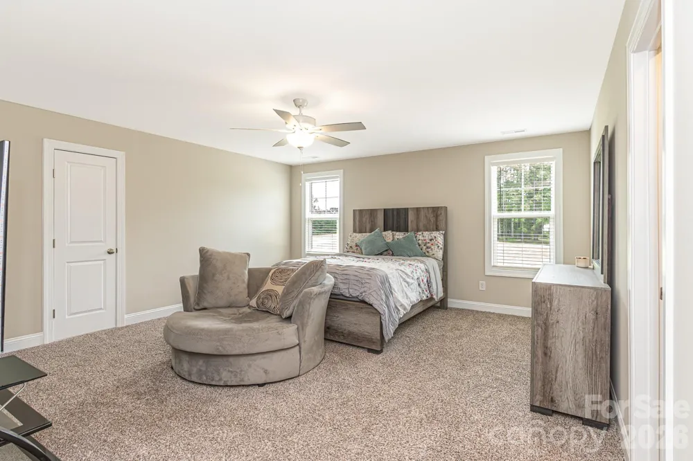 1205 Palestine Road Linden, NC 28356
