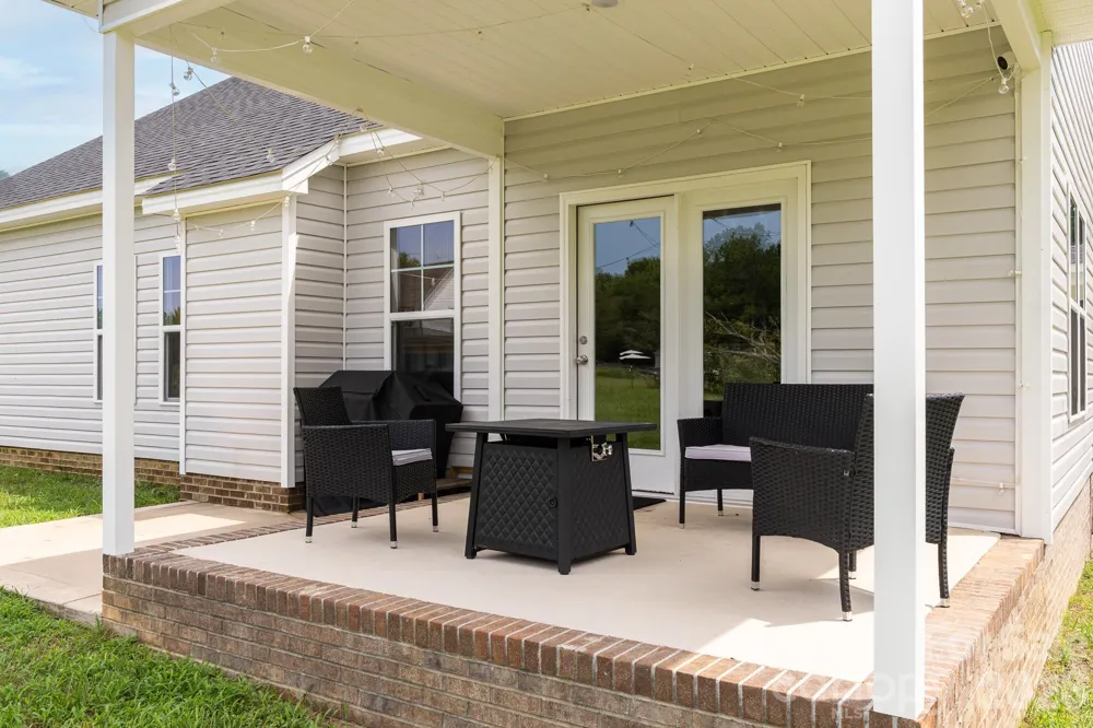 1205 Palestine Road Linden, NC 28356