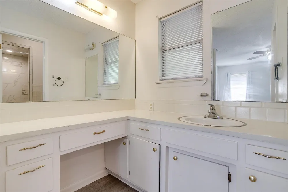 1104 Julie Street Weatherford, TX 76086