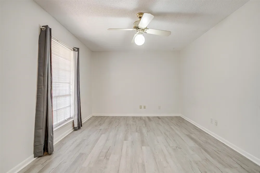 1104 Julie Street Weatherford, TX 76086