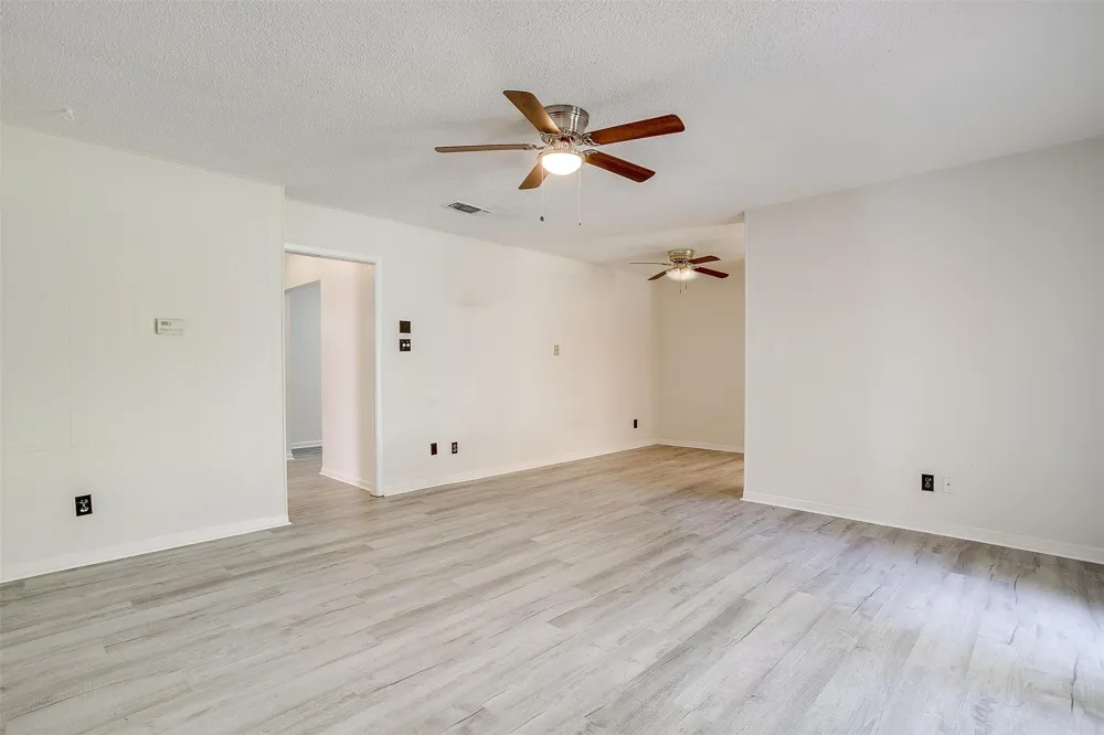 1104 Julie Street Weatherford, TX 76086