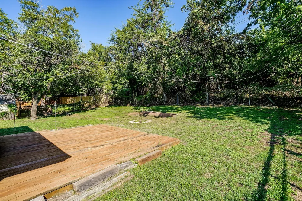 1104 Julie Street Weatherford, TX 76086