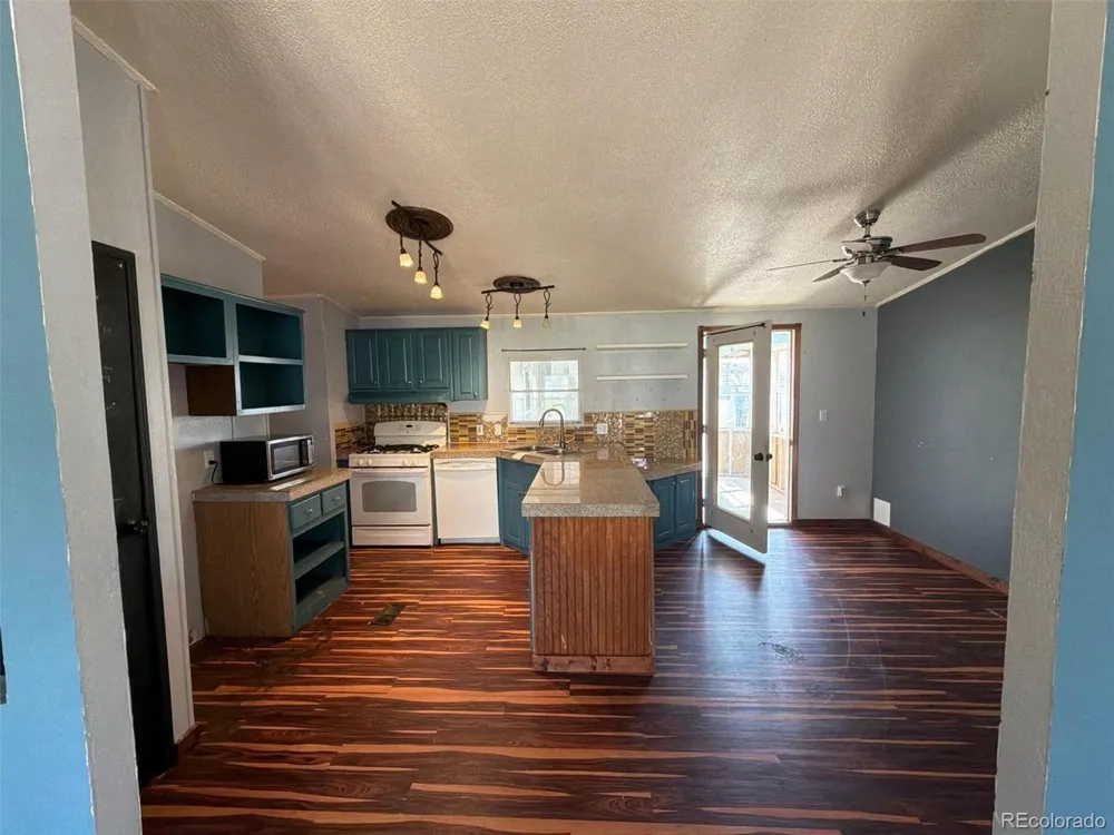 604 Polk Street La Junta, CO 81050