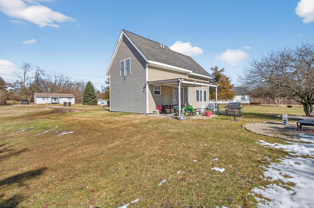 129 Kathy Lane Brooklyn, MI 49230
