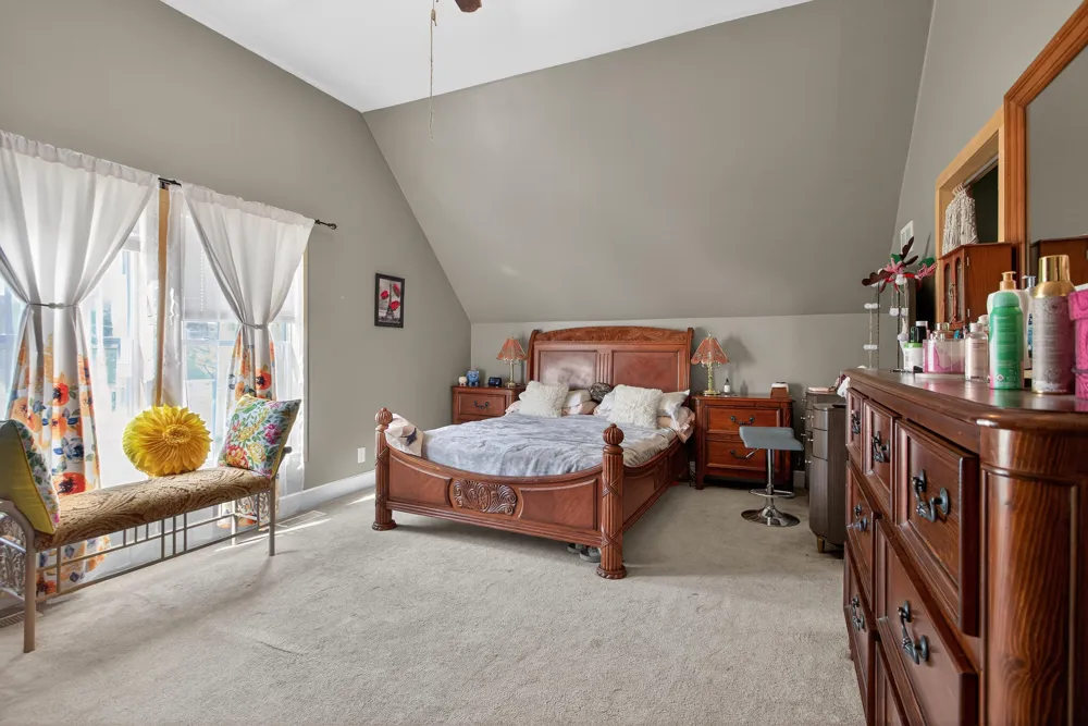 129 Kathy Lane Brooklyn, MI 49230
