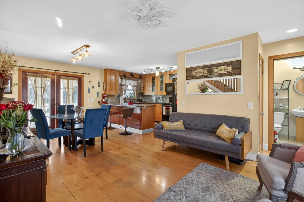129 Kathy Lane Brooklyn, MI 49230