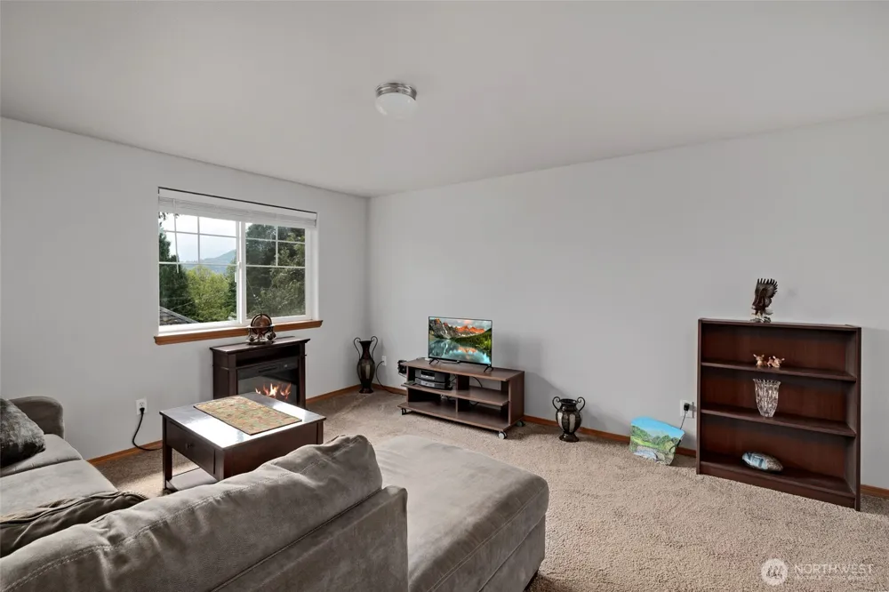 7226 Franks Place Concrete, WA 98237