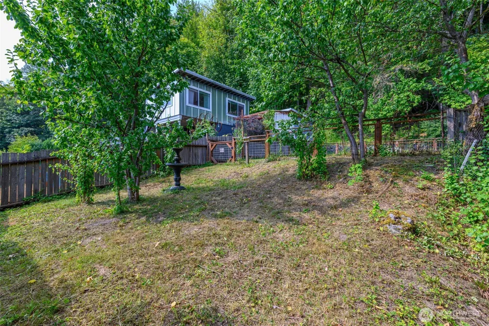 7226 Franks Place Concrete, WA 98237