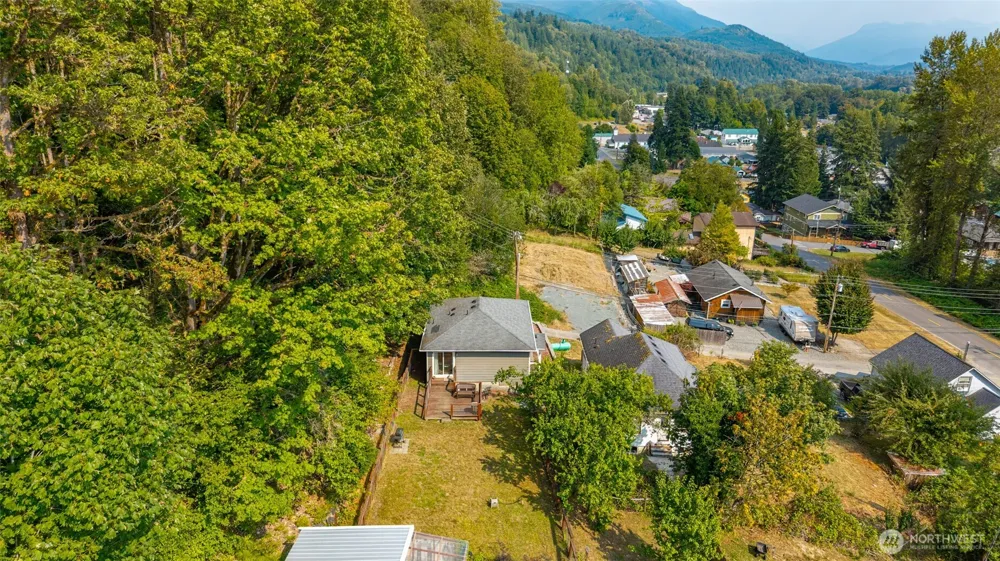 7226 Franks Place Concrete, WA 98237