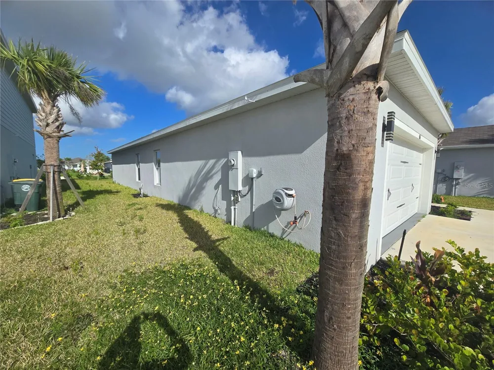 404 ACAI LANE Fort Pierce, FL 34981