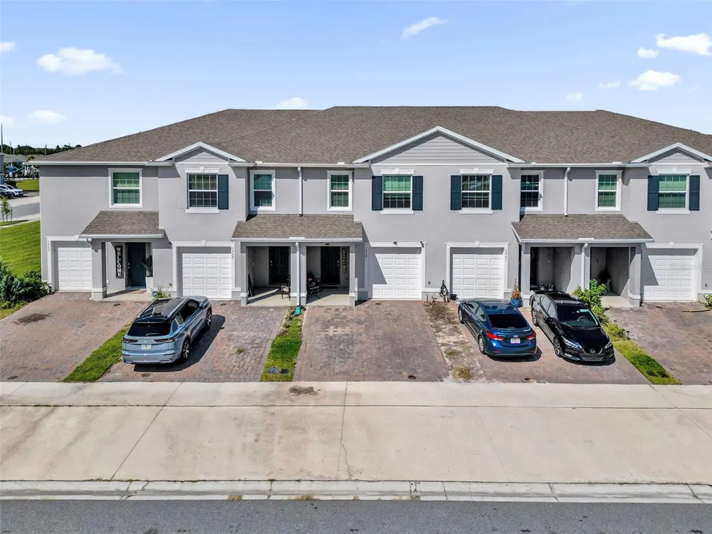 1359 ISLETA LOOP Kissimmee, FL 34741