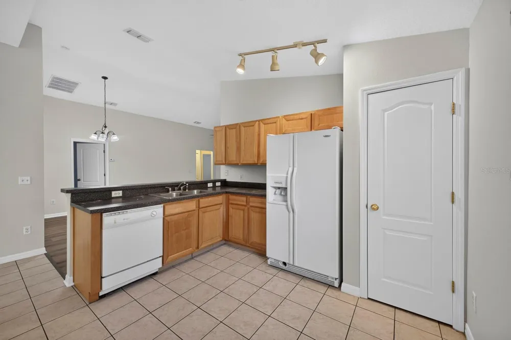 839 SANDY RIDGE DRIVE Davenport, FL 33896