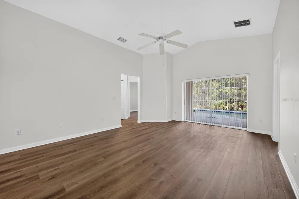 839 SANDY RIDGE DRIVE Davenport, FL 33896