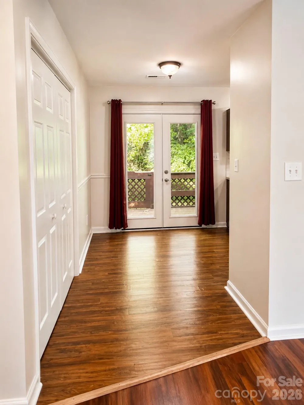 1491 20th Avenue NE #6 Hickory, NC 28601