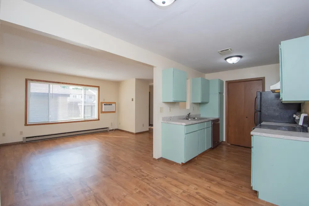2231 32nd Avenue S Fargo, ND 58103
